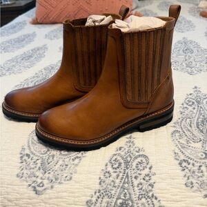 Frye Brown Leather Chelsea Boots Women’s 10